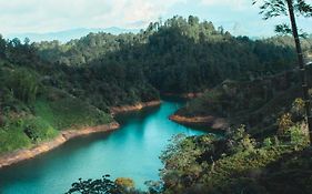 Refugio Himalaya - Guatapé